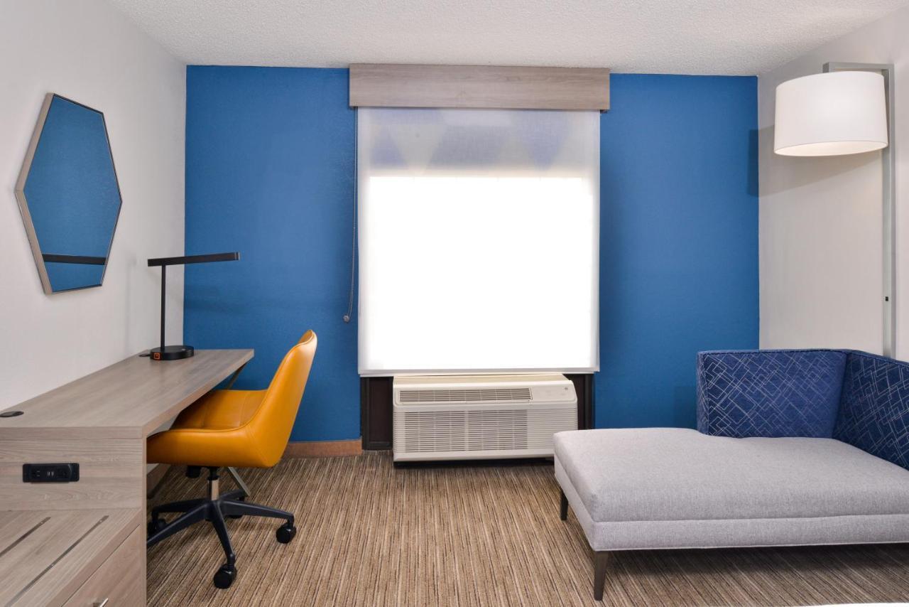 Holiday Inn Express Winston-Salem Medical Ctr Area Dış mekan fotoğraf